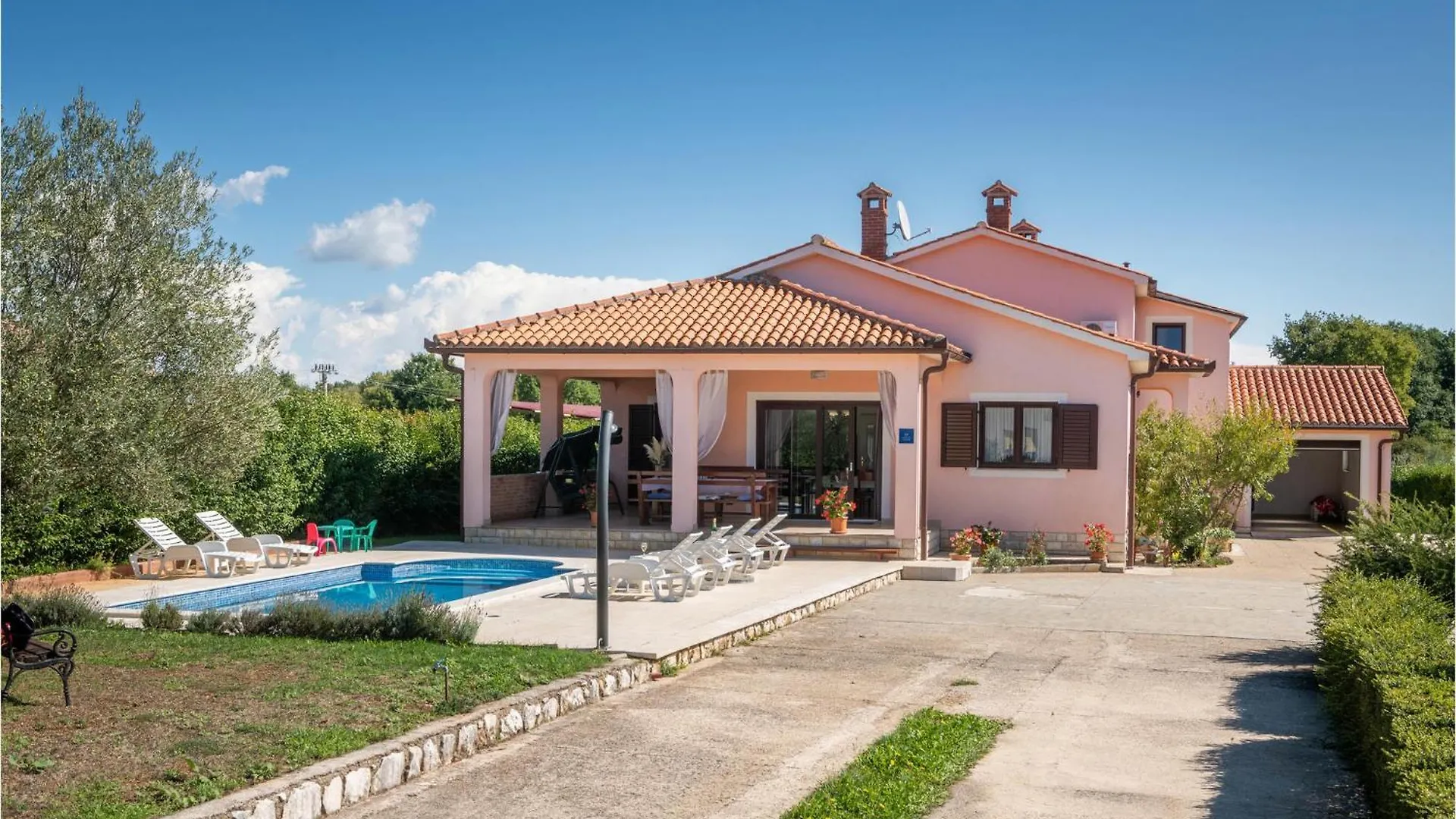 Holiday home Lovely Home In Barban With Outdoor Swimming Pool